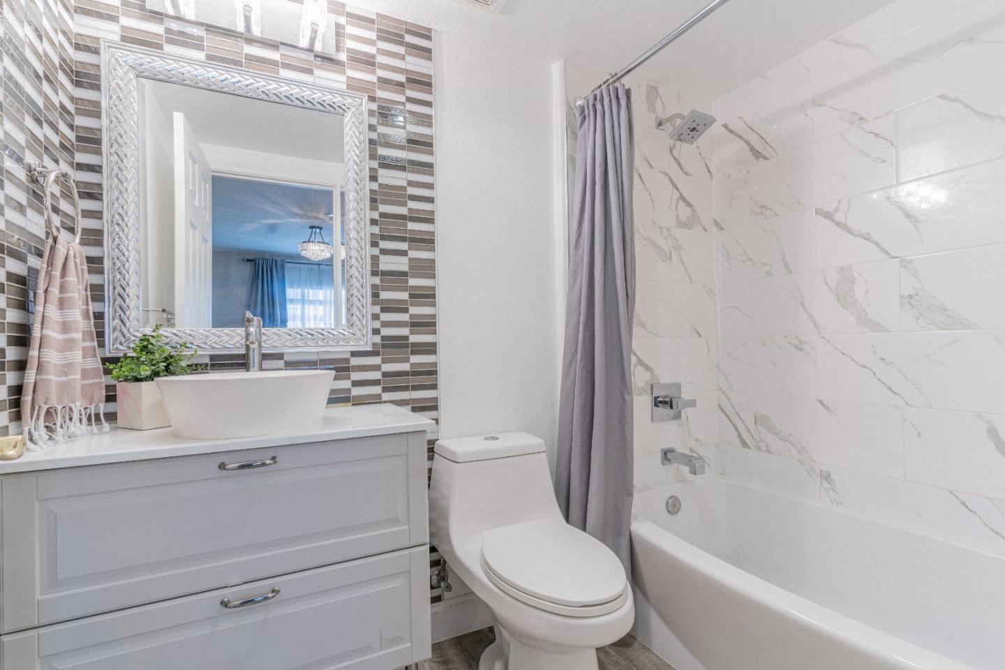 Detail Gallery Image 25 of 59 For 2985 Saint Florian Way, San Jose,  CA 95136 - 4 Beds | 3/1 Baths