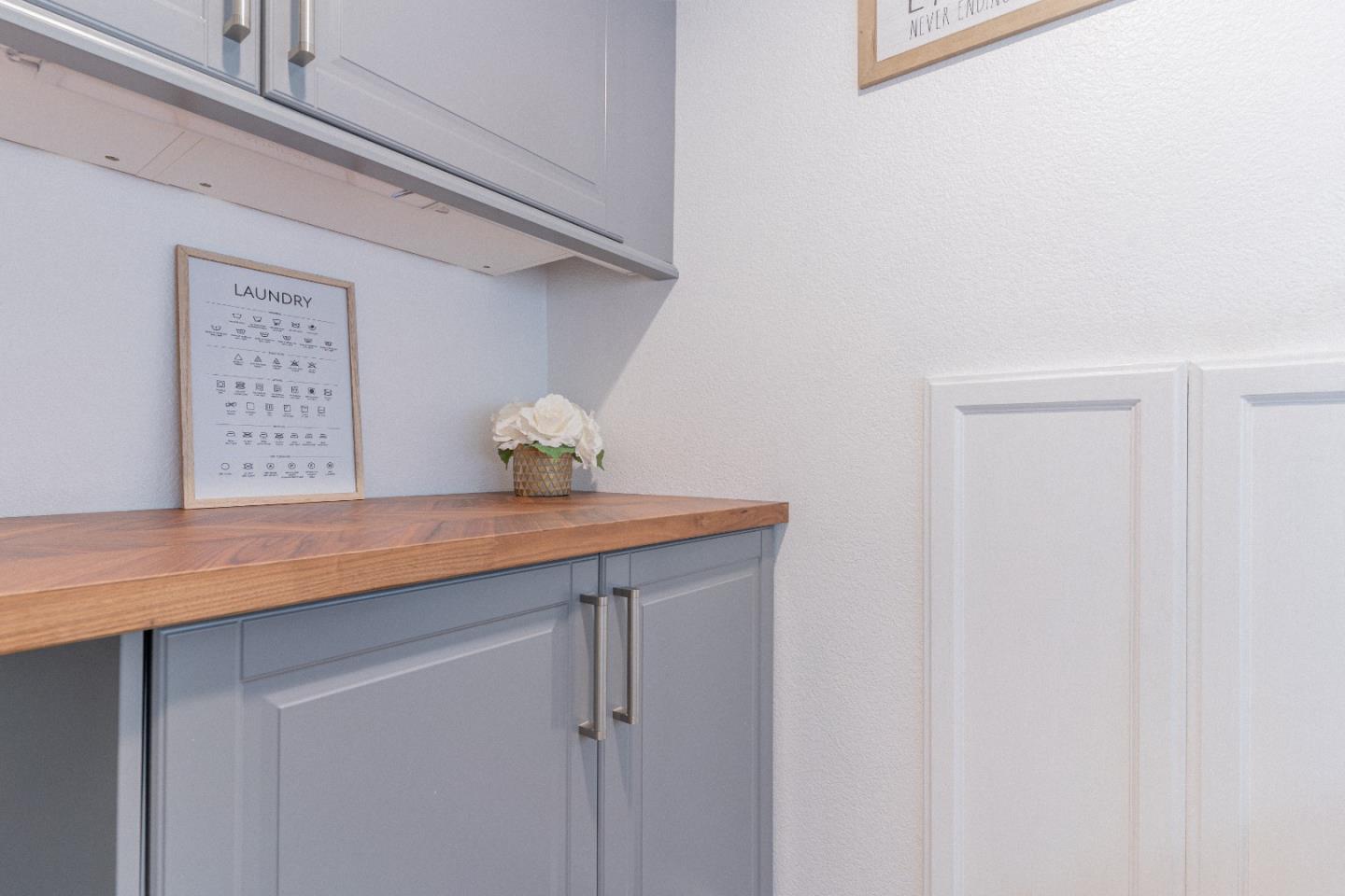 Detail Gallery Image 35 of 59 For 2985 Saint Florian Way, San Jose,  CA 95136 - 4 Beds | 3/1 Baths