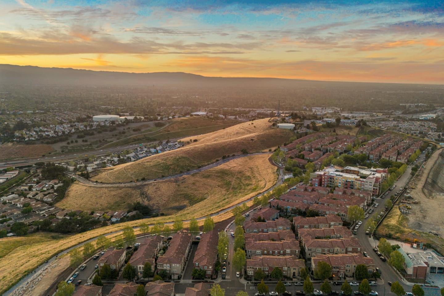 Detail Gallery Image 41 of 59 For 2985 Saint Florian Way, San Jose,  CA 95136 - 4 Beds | 3/1 Baths