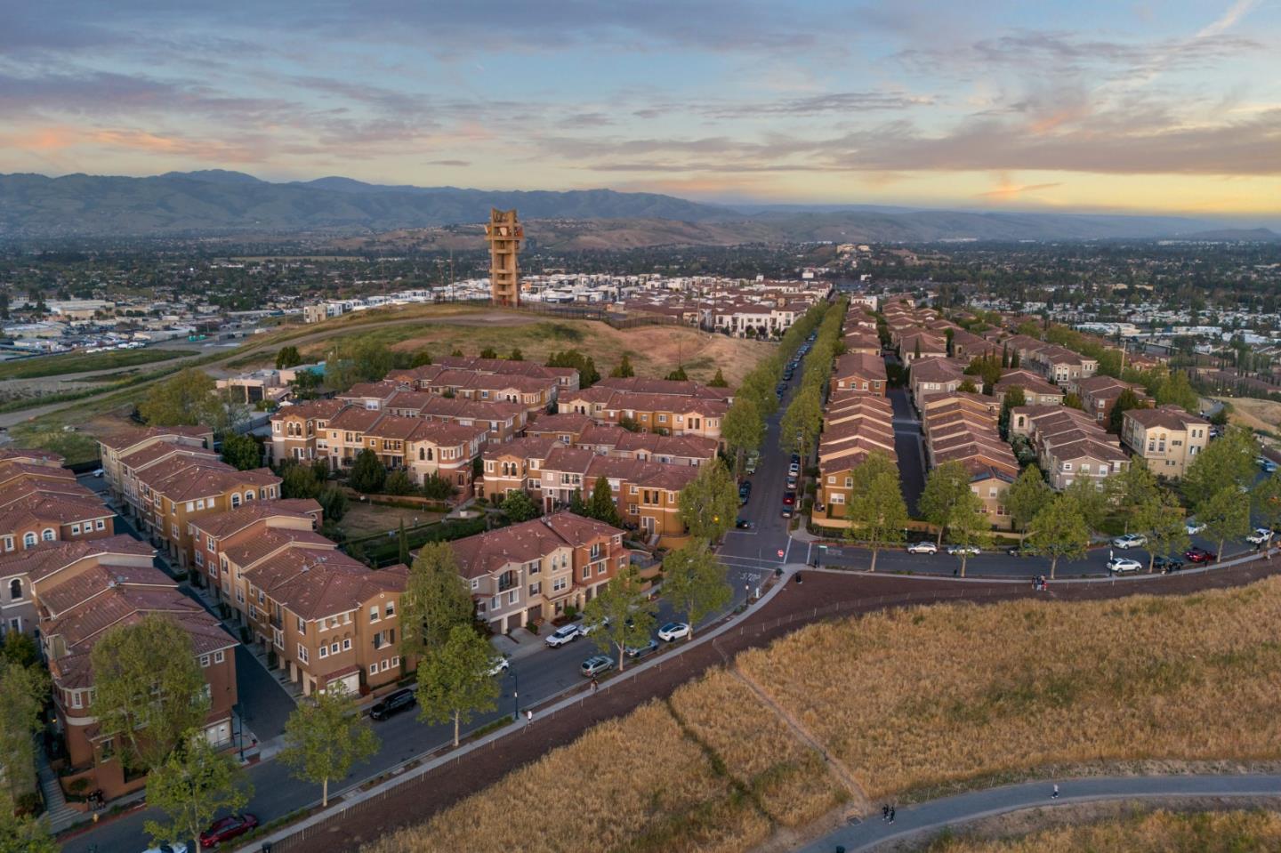 Detail Gallery Image 42 of 59 For 2985 Saint Florian Way, San Jose,  CA 95136 - 4 Beds | 3/1 Baths