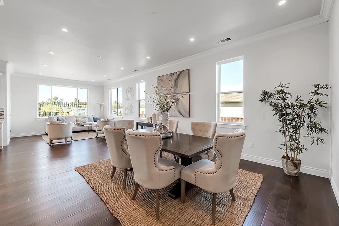 Detail Gallery Image 12 of 59 For 475 E Middle Ave, San Martin,  CA 95046 - 3 Beds | 3/1 Baths