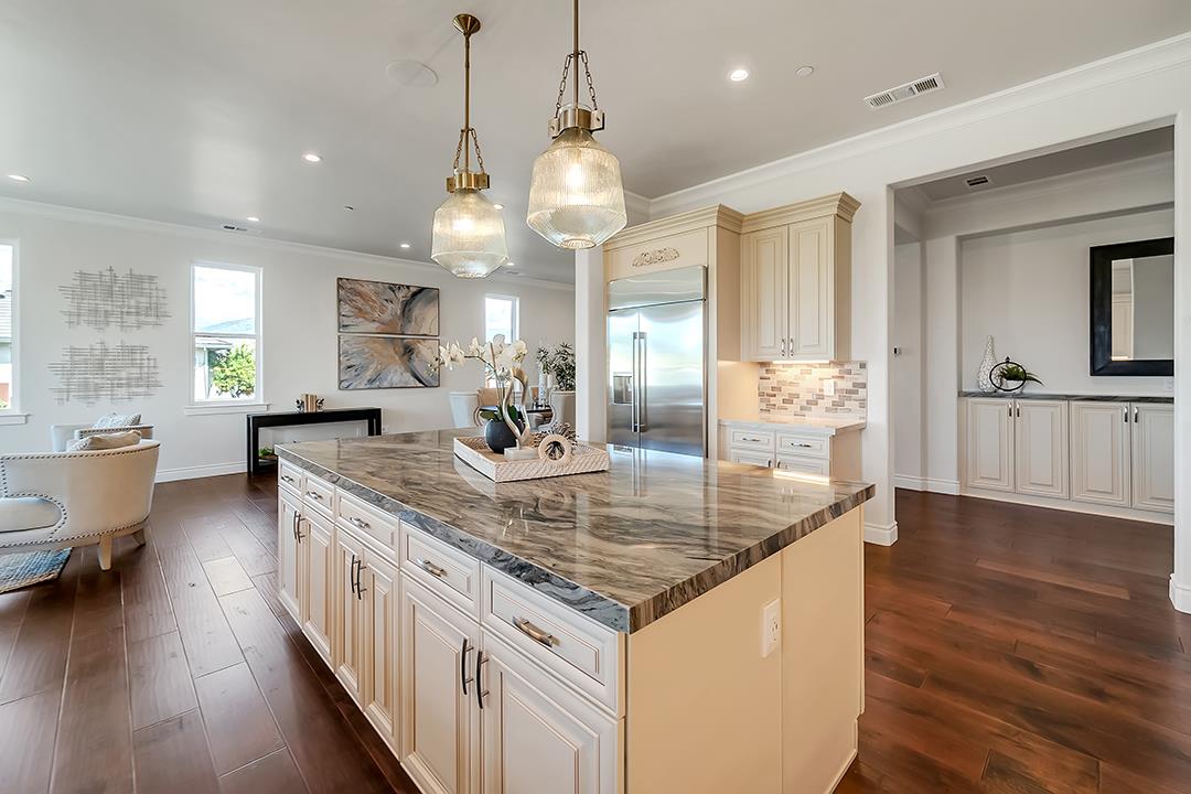 Detail Gallery Image 22 of 59 For 475 E Middle Ave, San Martin,  CA 95046 - 3 Beds | 3/1 Baths