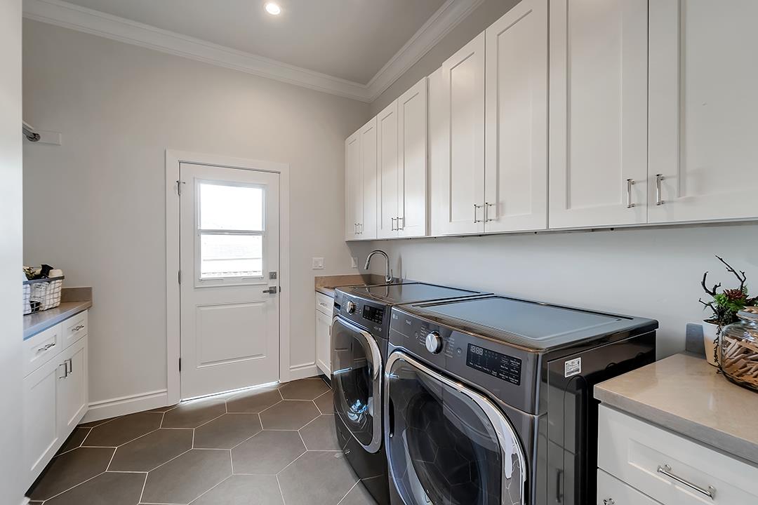 Detail Gallery Image 23 of 59 For 475 E Middle Ave, San Martin,  CA 95046 - 3 Beds | 3/1 Baths