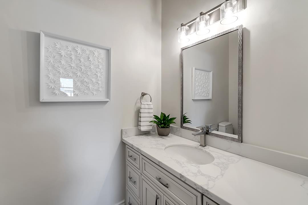 Detail Gallery Image 32 of 59 For 475 E Middle Ave, San Martin,  CA 95046 - 3 Beds | 3/1 Baths