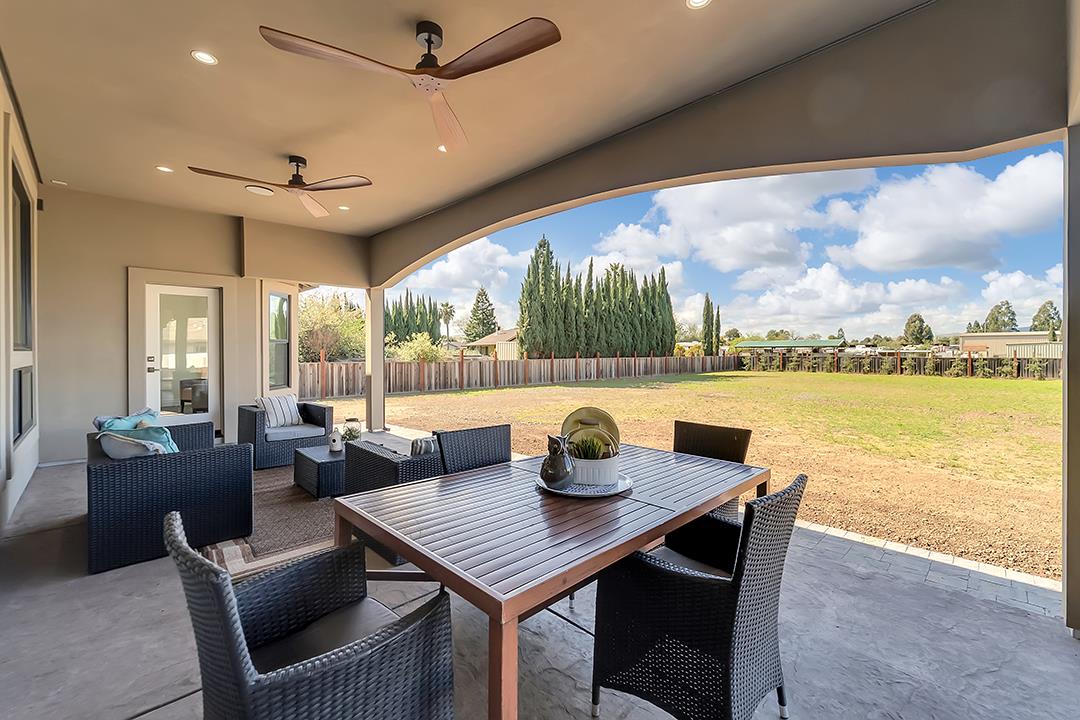 Detail Gallery Image 41 of 59 For 475 E Middle Ave, San Martin,  CA 95046 - 3 Beds | 3/1 Baths
