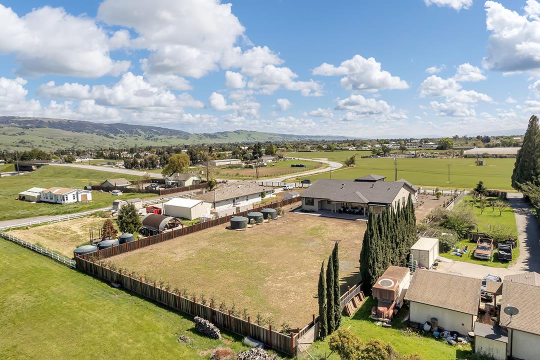 Detail Gallery Image 59 of 59 For 475 E Middle Ave, San Martin,  CA 95046 - 3 Beds | 3/1 Baths