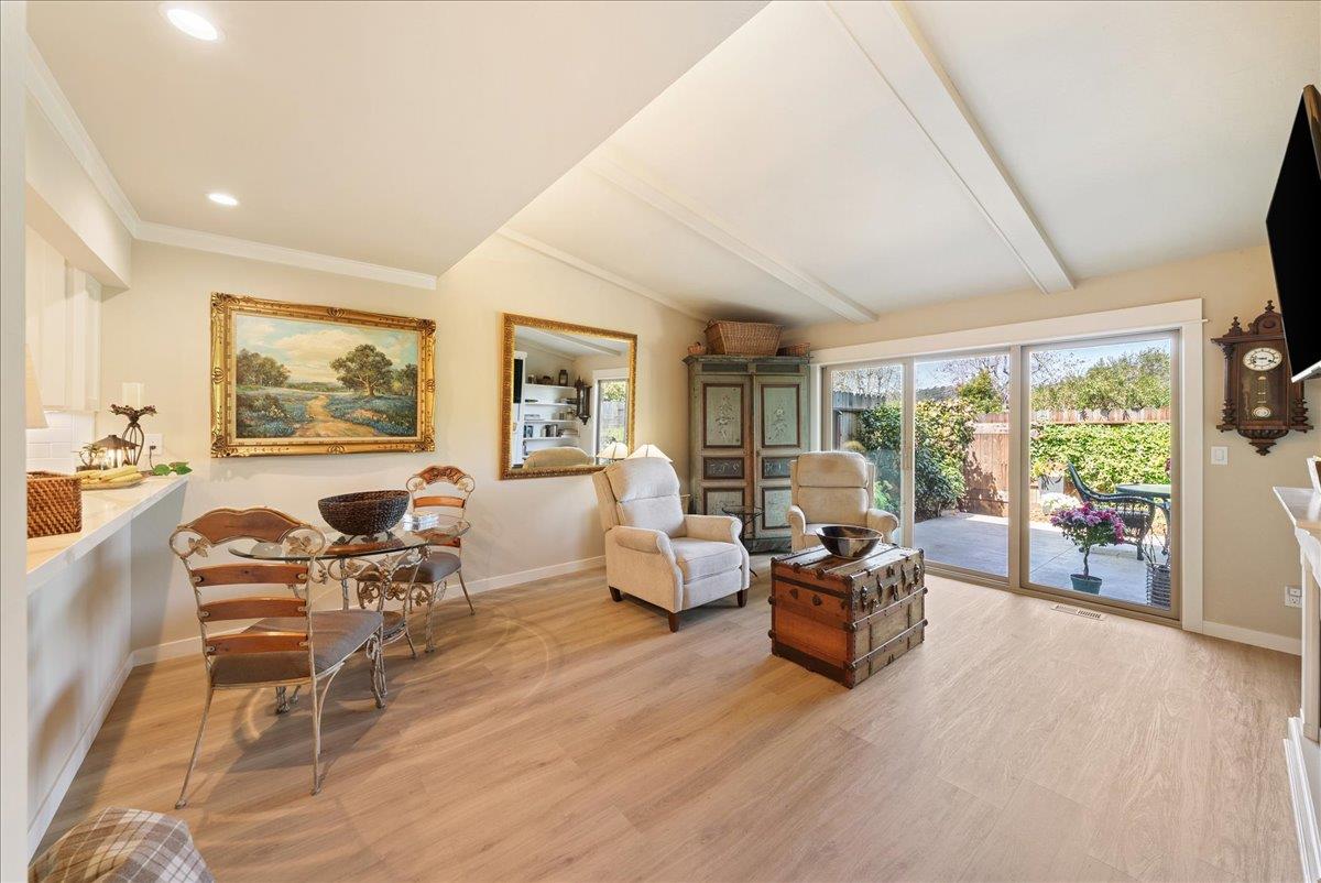 Detail Gallery Image 12 of 33 For 44 Hacienda Carmel, Carmel,  CA 93923 - 2 Beds | 2 Baths