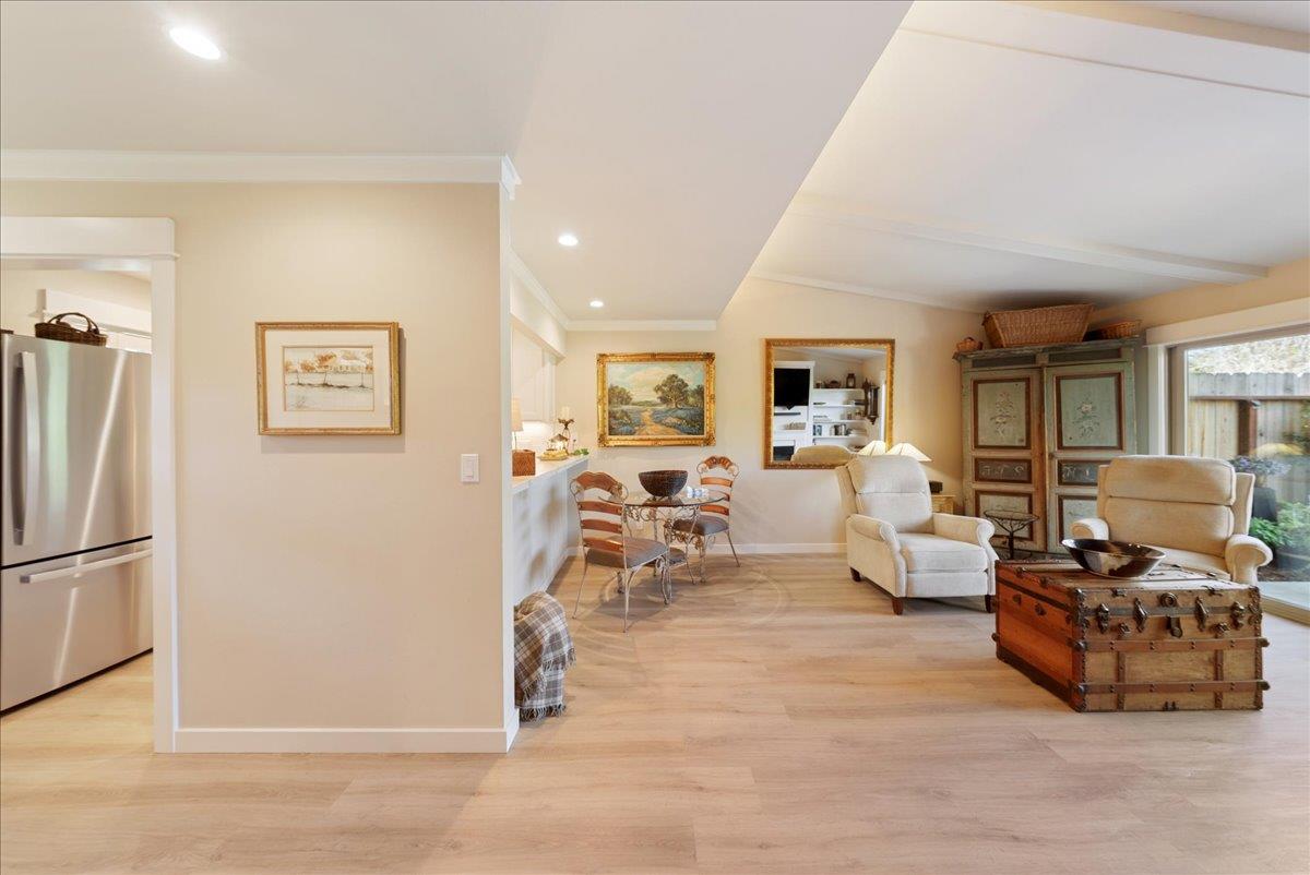 Detail Gallery Image 16 of 33 For 44 Hacienda Carmel, Carmel,  CA 93923 - 2 Beds | 2 Baths