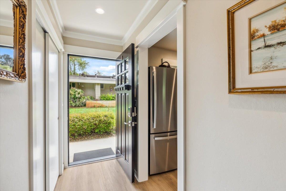 Detail Gallery Image 4 of 33 For 44 Hacienda Carmel, Carmel,  CA 93923 - 2 Beds | 2 Baths