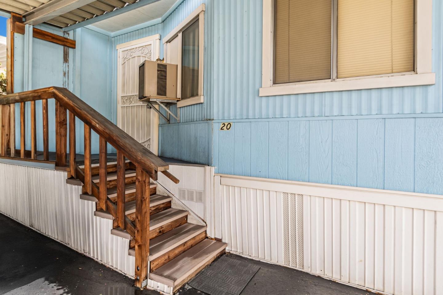 Detail Gallery Image 2 of 7 For 1850 Evans Ln #20,  San Jose,  CA 95125 - 2 Beds | 2 Baths