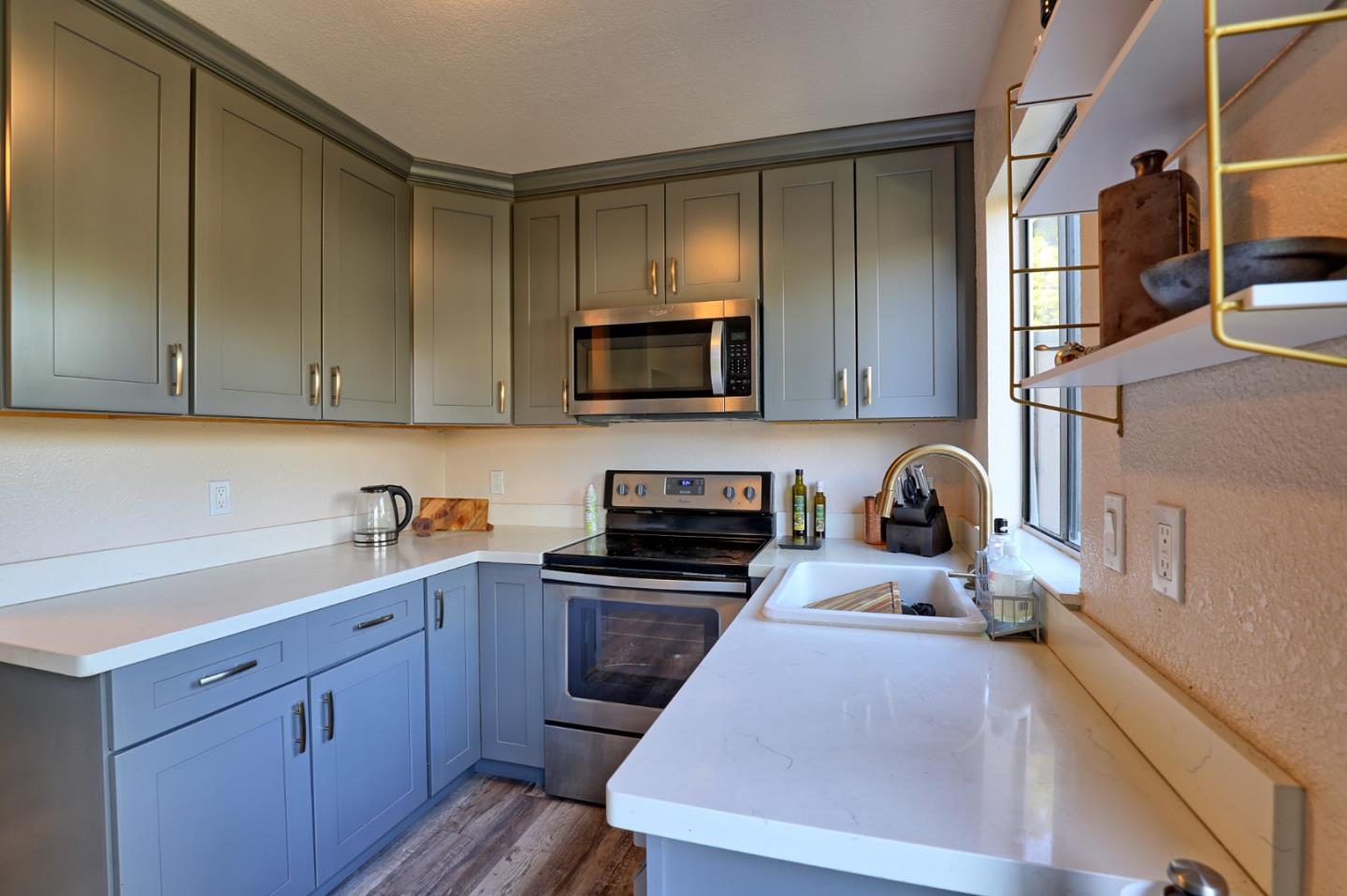 Detail Gallery Image 18 of 31 For 482 S Willard Ave, San Jose,  CA 95126 - 2 Beds | 2/1 Baths