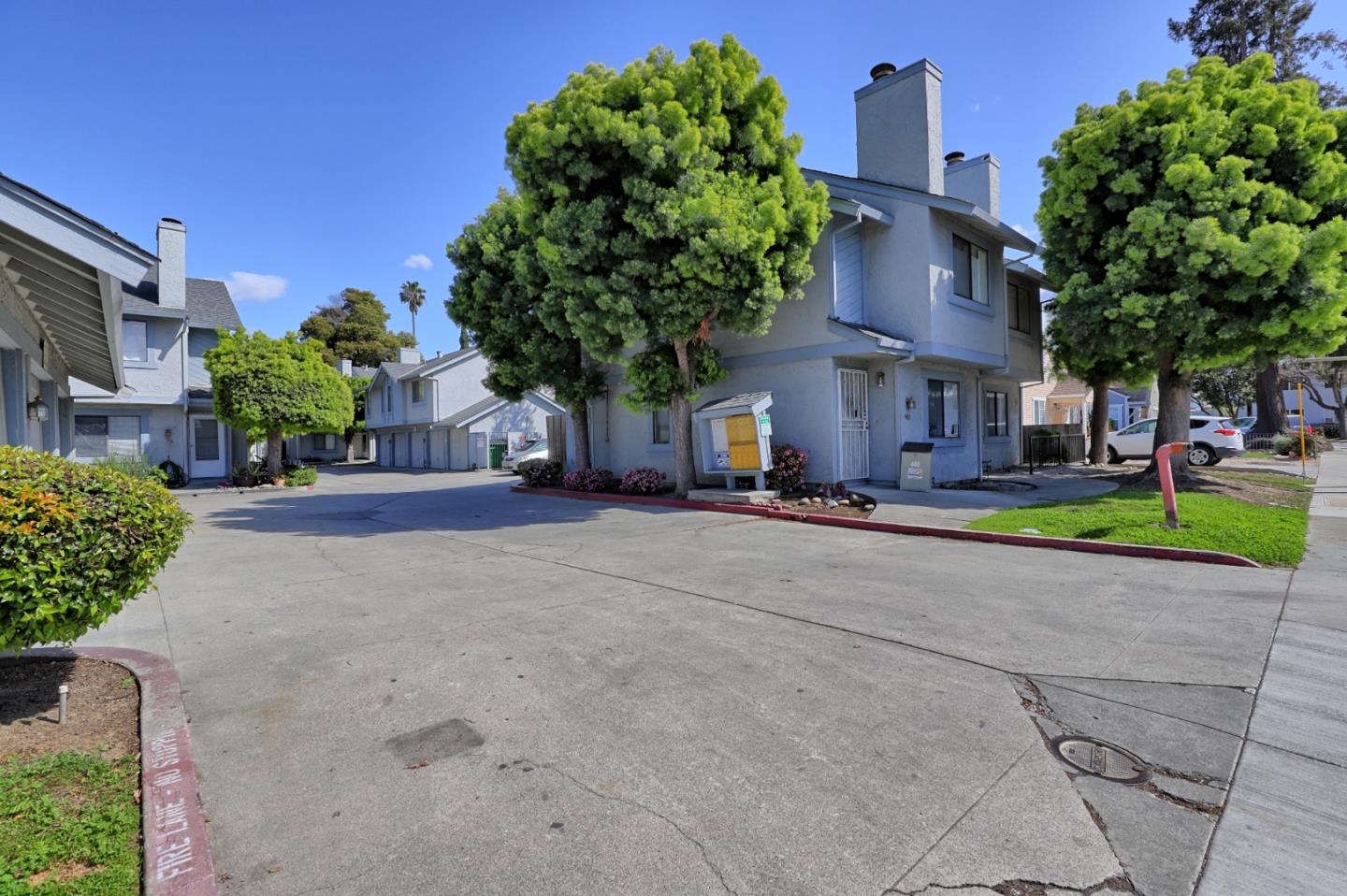 Detail Gallery Image 6 of 31 For 482 S Willard Ave, San Jose,  CA 95126 - 2 Beds | 2/1 Baths