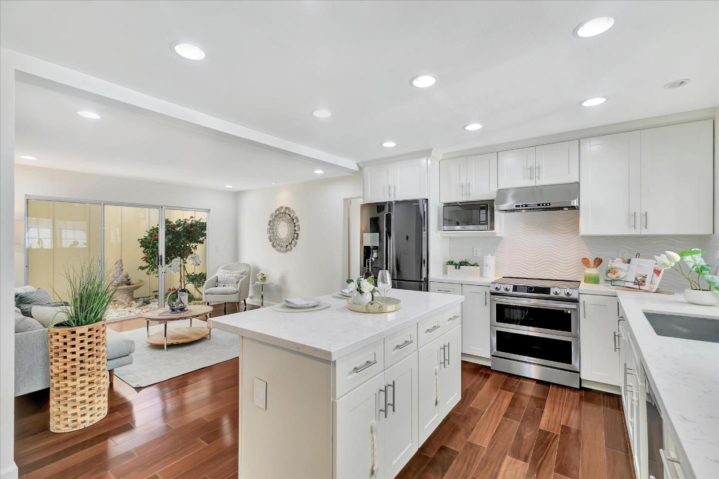 Detail Gallery Image 12 of 27 For 4016 Twyla Ln, Campbell,  CA 95008 - 3 Beds | 2 Baths