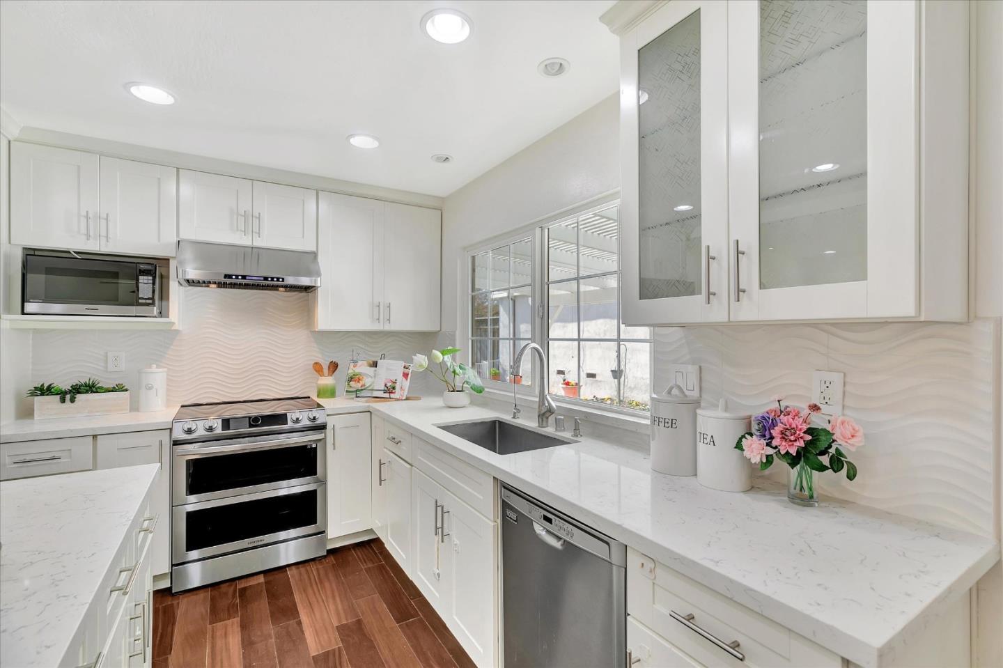 Detail Gallery Image 13 of 27 For 4016 Twyla Ln, Campbell,  CA 95008 - 3 Beds | 2 Baths