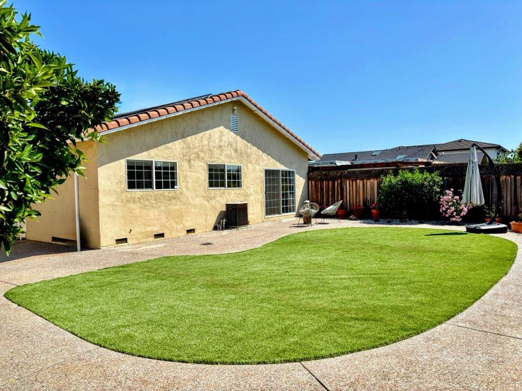 Detail Gallery Image 3 of 27 For 4016 Twyla Ln, Campbell,  CA 95008 - 3 Beds | 2 Baths