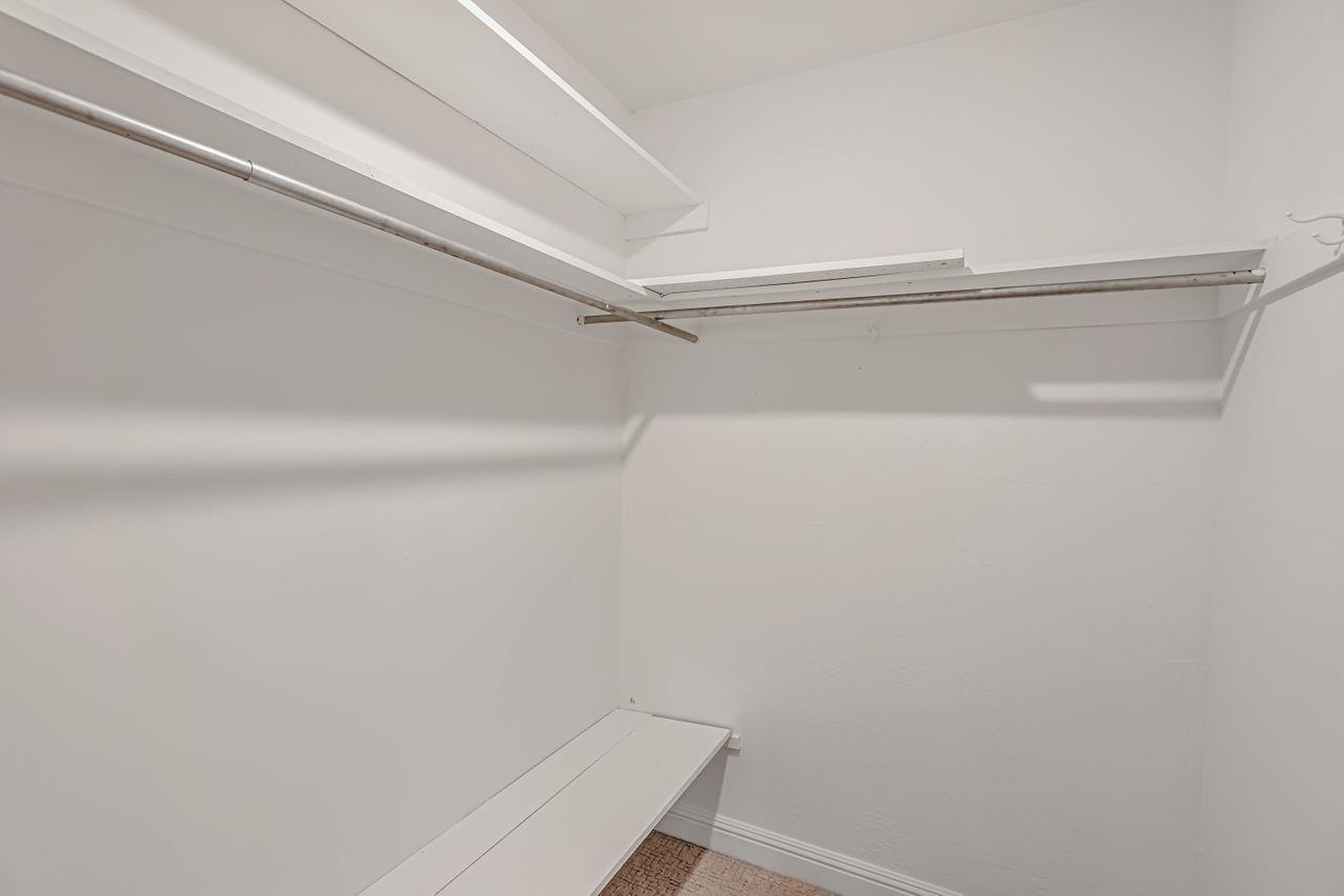 Detail Gallery Image 23 of 40 For 4016 Farm Hill Blvd #103,  Redwood City,  CA 94061 - 2 Beds | 1 Baths