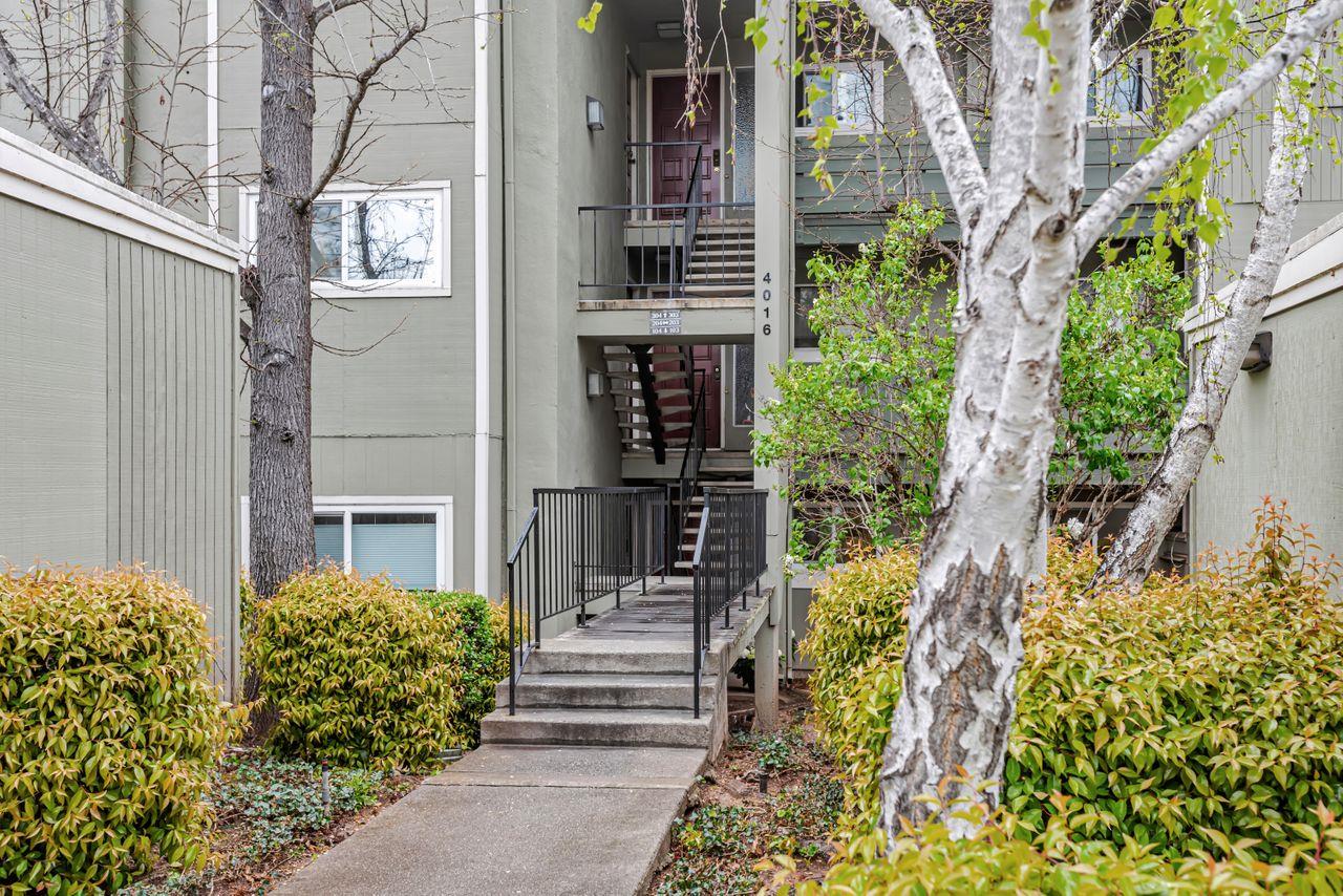 Detail Gallery Image 37 of 40 For 4016 Farm Hill Blvd #103,  Redwood City,  CA 94061 - 2 Beds | 1 Baths