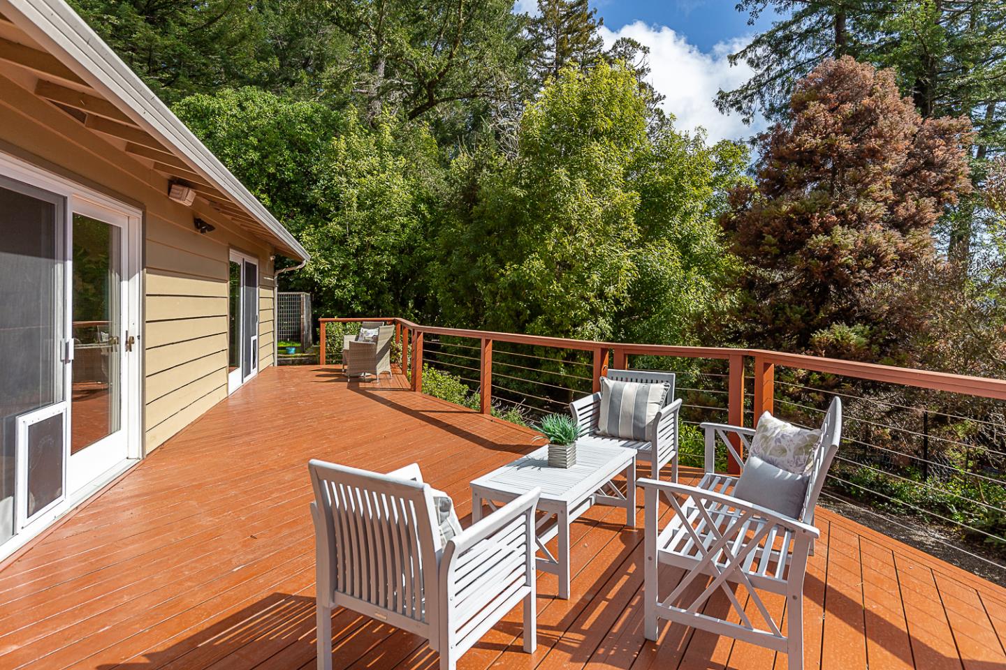 Detail Gallery Image 10 of 20 For 13250 Skyline Blvd, Woodside,  CA 94062 - 3 Beds | 2 Baths