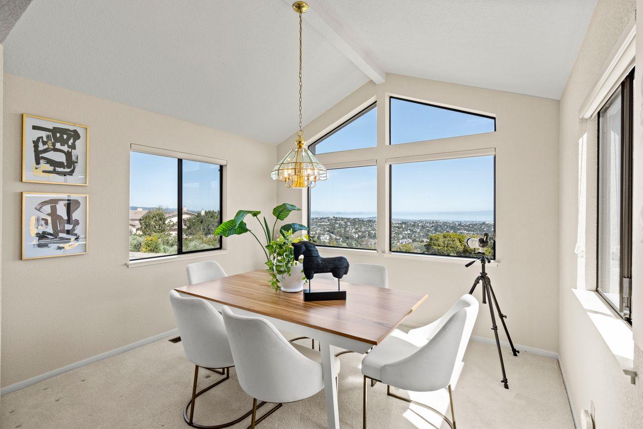 Detail Gallery Image 25 of 56 For 2 Bellflower Ln, San Carlos,  CA 94070 - 2 Beds | 2/1 Baths