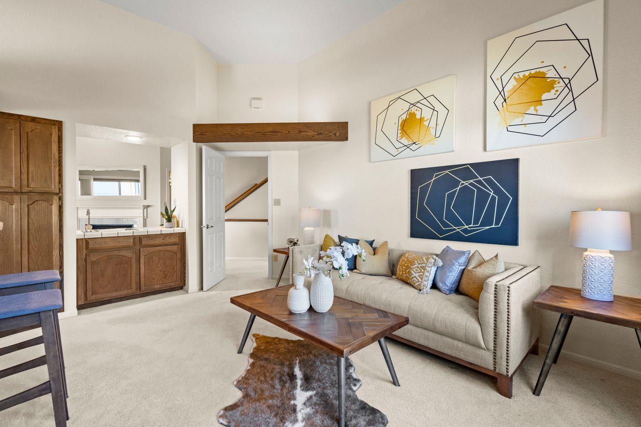 Detail Gallery Image 31 of 56 For 2 Bellflower Ln, San Carlos,  CA 94070 - 2 Beds | 2/1 Baths