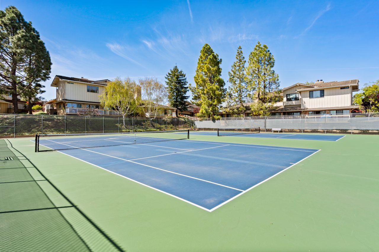 Detail Gallery Image 51 of 56 For 2 Bellflower Ln, San Carlos,  CA 94070 - 2 Beds | 2/1 Baths