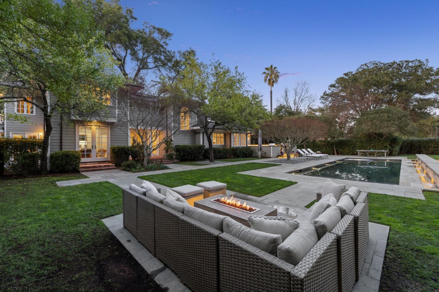 Detail Gallery Image 2 of 48 For 3295 Woodside Rd, Woodside,  CA 94062 - 4 Beds | 4/1 Baths
