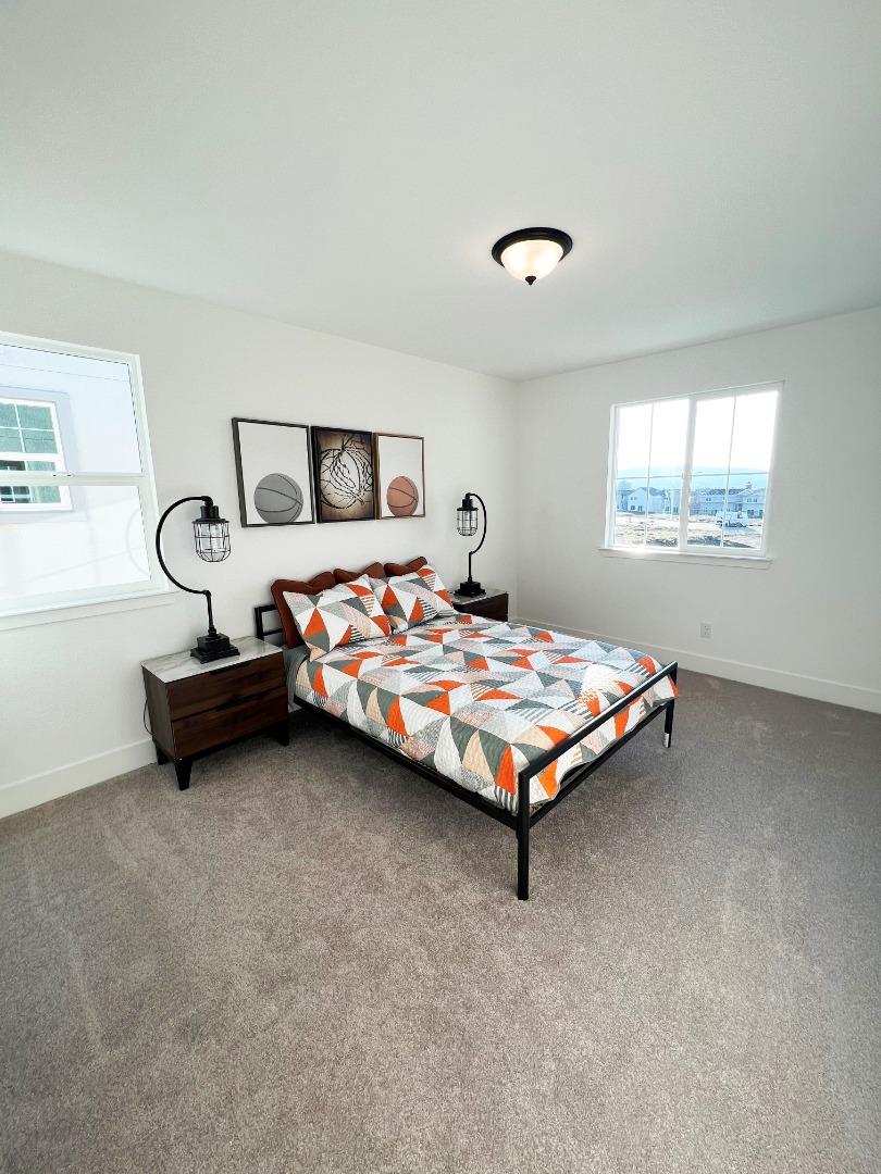 Detail Gallery Image 3 of 24 For 1183 Scout Peak Way #14-8,  Hollister,  CA 95023 - 3 Beds | 2/1 Baths