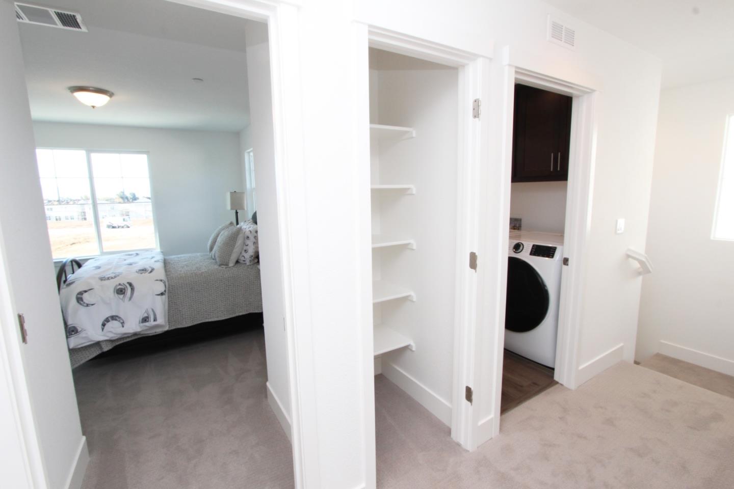 Detail Gallery Image 22 of 24 For 1173 Scout Peak Way #14-9,  Hollister,  CA 95023 - 4 Beds | 2/1 Baths