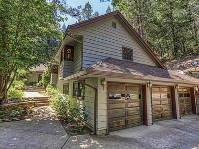 Detail Gallery Image 2 of 58 For 21791 Highway 49, Downieville,  CA 95936 - 15 Beds | 11/1 Baths