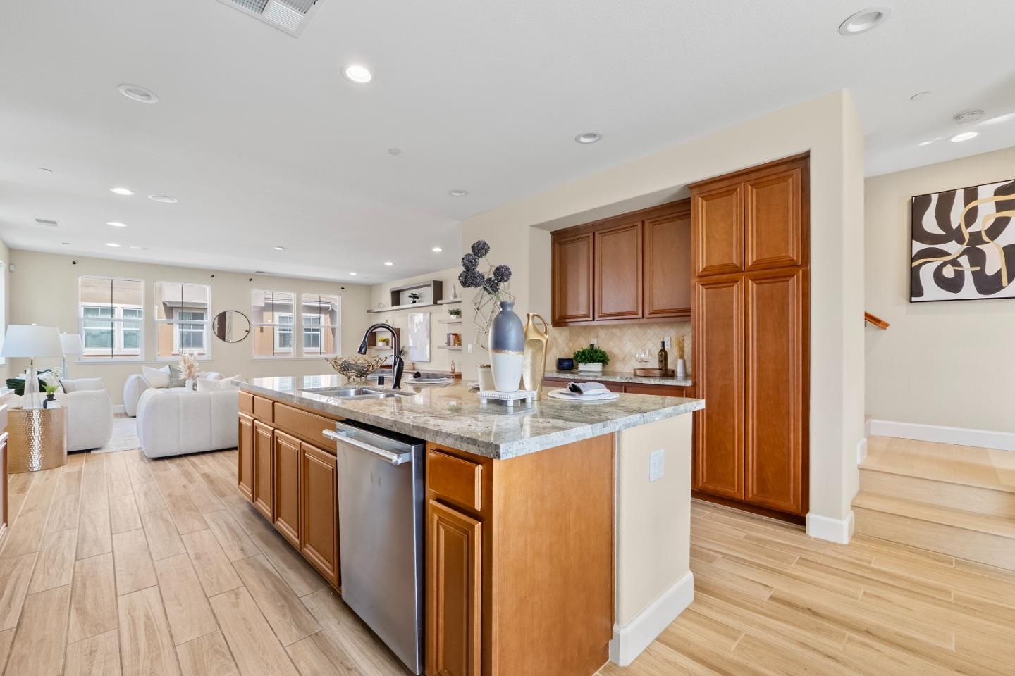 Detail Gallery Image 16 of 54 For 38933 Snapdragon Pl, Newark,  CA 94560 - 4 Beds | 3/1 Baths