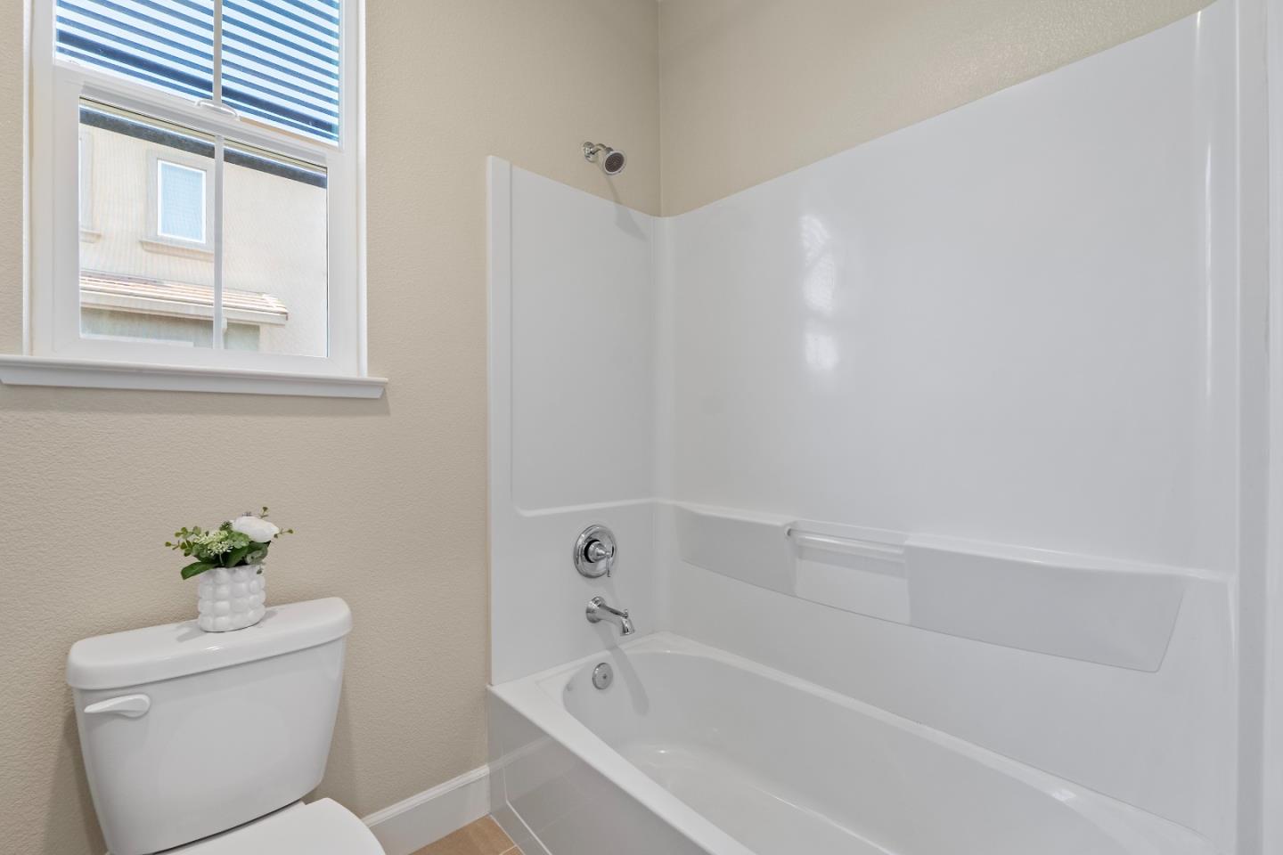 Detail Gallery Image 33 of 54 For 38933 Snapdragon Pl, Newark,  CA 94560 - 4 Beds | 3/1 Baths
