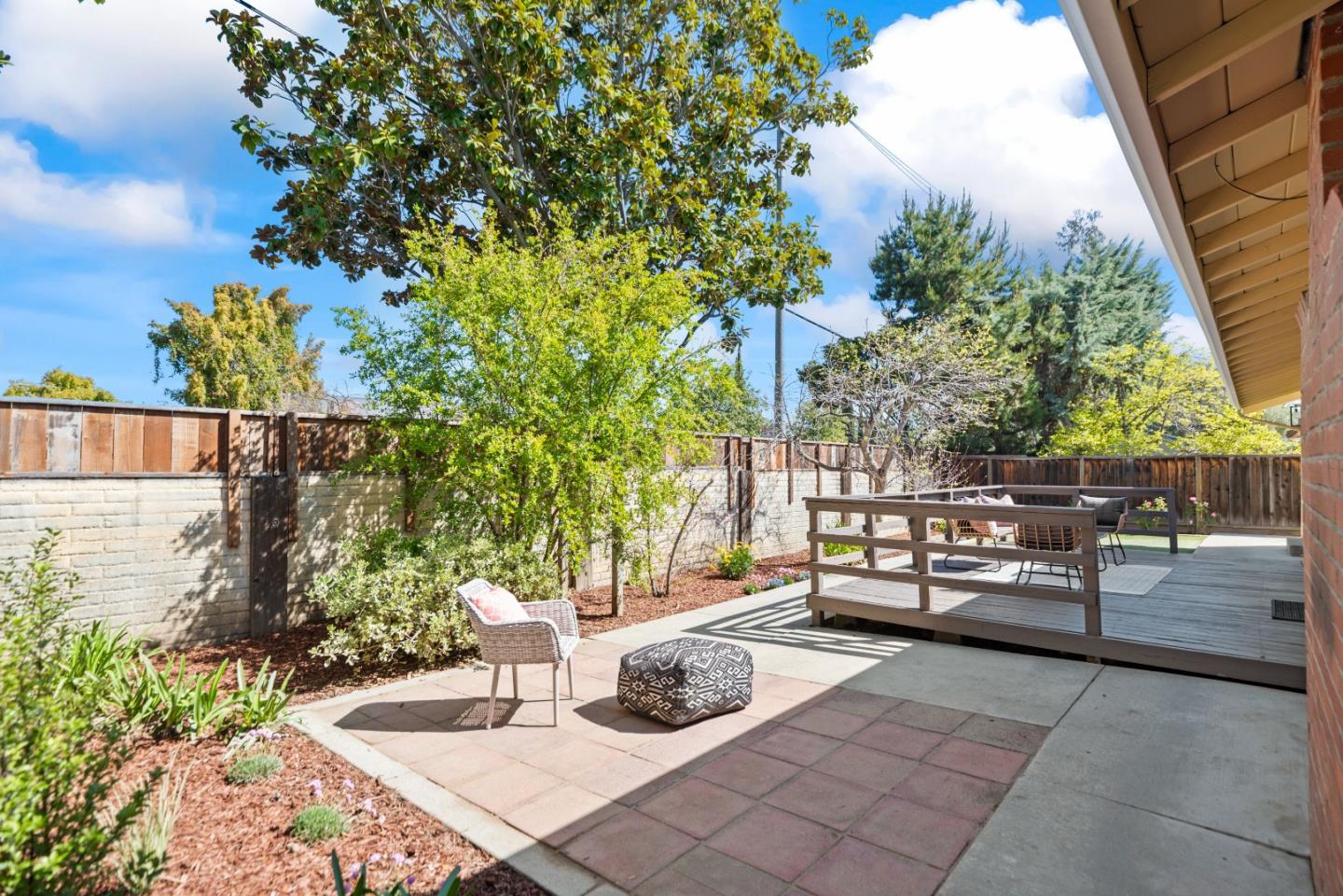 Detail Gallery Image 24 of 27 For 965 Buckeye Dr, Sunnyvale,  CA 94086 - 3 Beds | 2 Baths