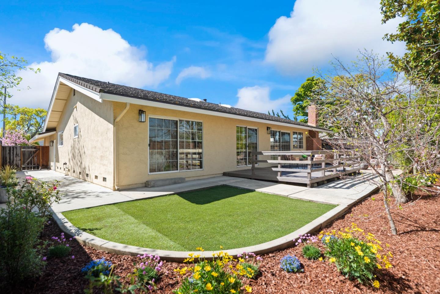 Detail Gallery Image 26 of 27 For 965 Buckeye Dr, Sunnyvale,  CA 94086 - 3 Beds | 2 Baths