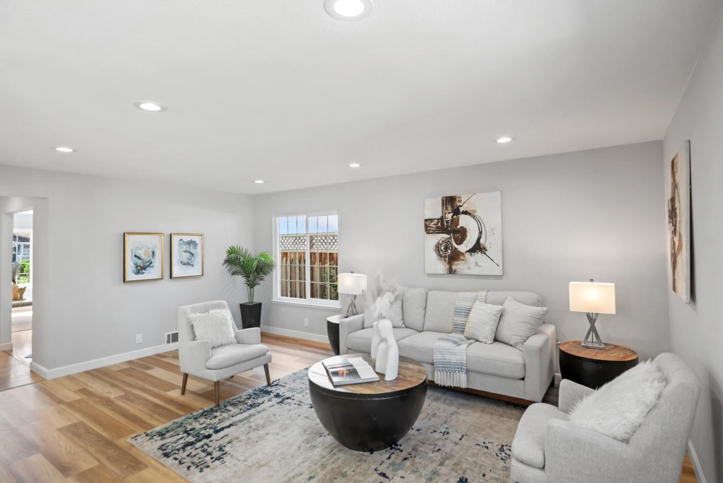 Detail Gallery Image 9 of 27 For 965 Buckeye Dr, Sunnyvale,  CA 94086 - 3 Beds | 2 Baths