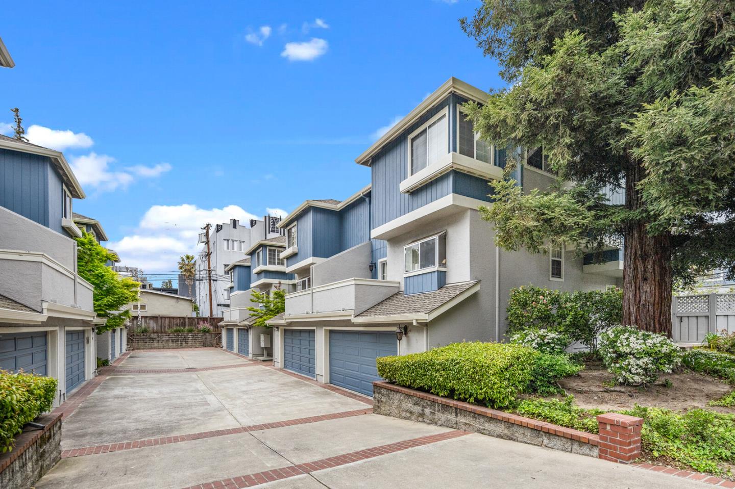Detail Gallery Image 75 of 80 For 8 Arch St, Redwood City,  CA 94062 - 2 Beds | 2/1 Baths