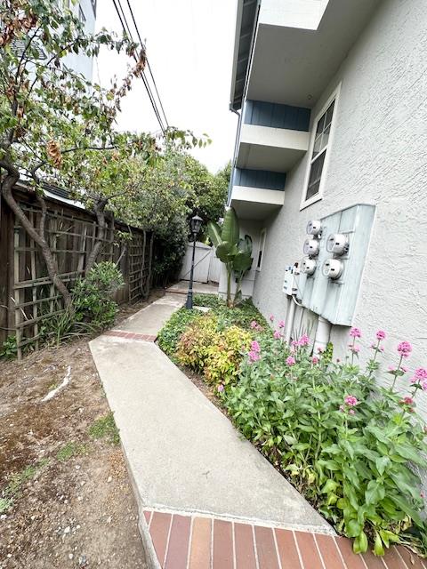 Detail Gallery Image 77 of 80 For 8 Arch St, Redwood City,  CA 94062 - 2 Beds | 2/1 Baths