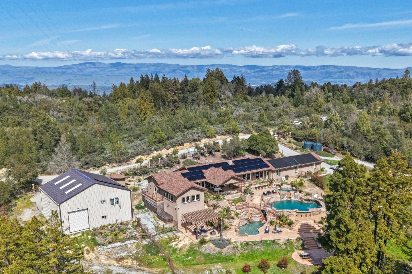 Detail Gallery Image 89 of 92 For 1061 Summit Rd, Watsonville,  CA 95076 - 3 Beds | 3 Baths