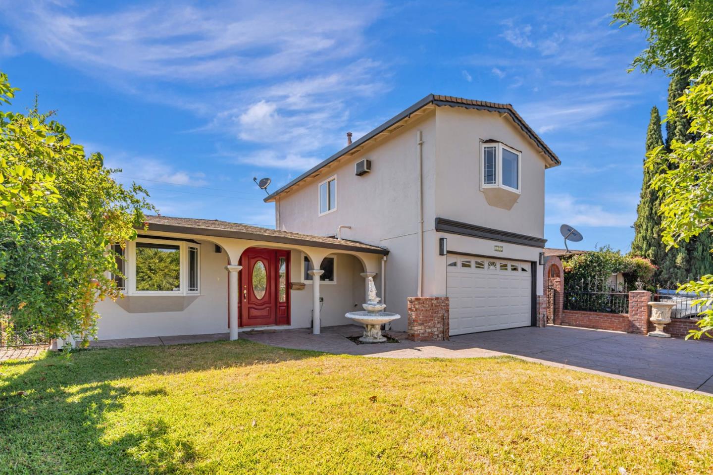Detail Gallery Image 1 of 34 For 4219 Senter Rd, San Jose,  CA 95111 - 5 Beds | 3 Baths