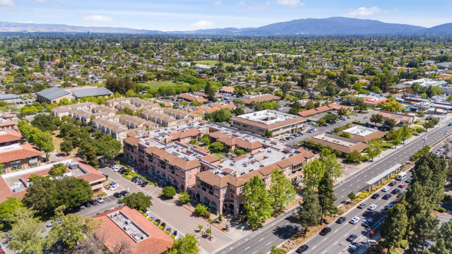 Detail Gallery Image 30 of 40 For 20500 Town Center Ln #168,  Cupertino,  CA 95014 - 2 Beds | 2 Baths