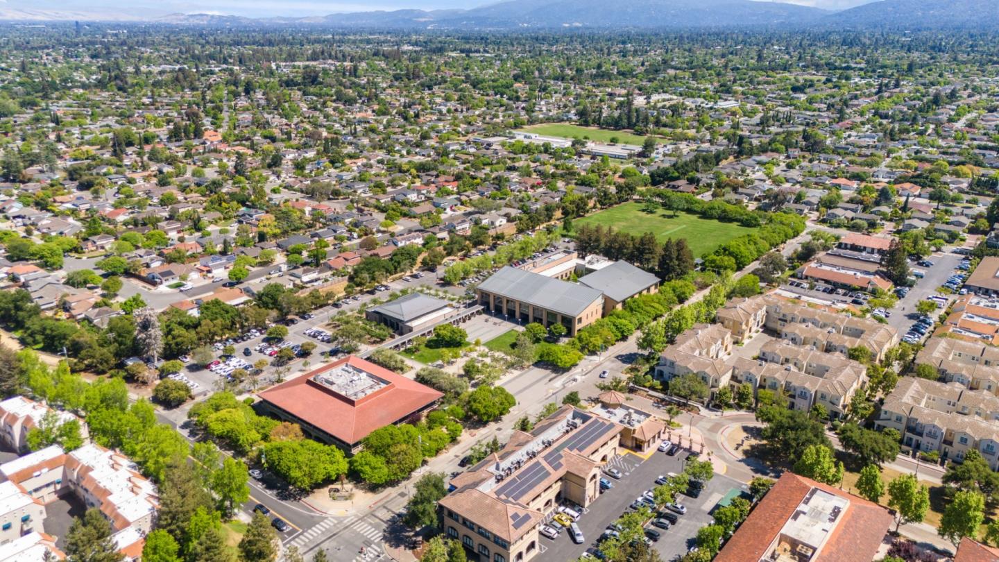 Detail Gallery Image 31 of 40 For 20500 Town Center Ln #168,  Cupertino,  CA 95014 - 2 Beds | 2 Baths