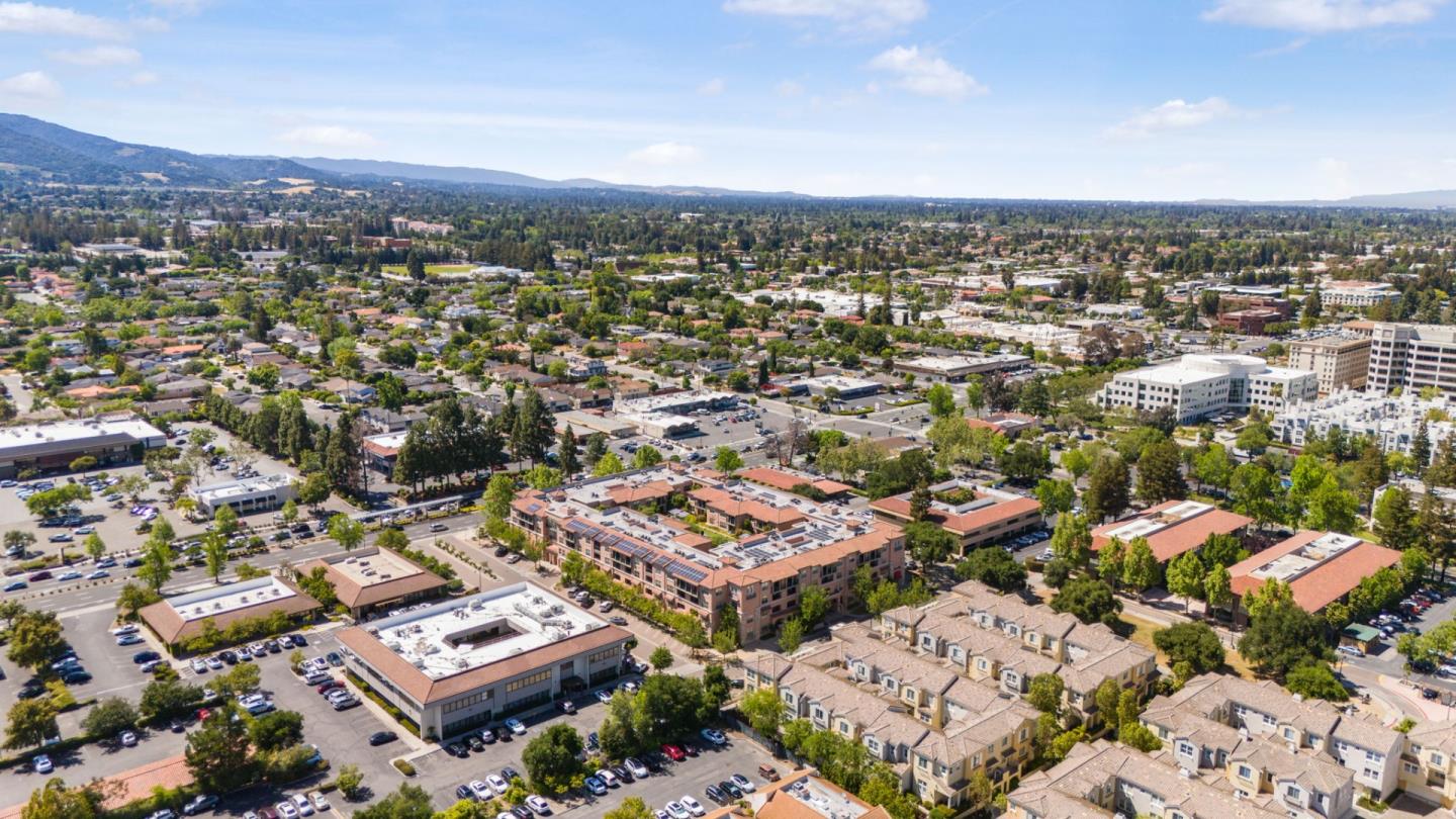 Detail Gallery Image 33 of 40 For 20500 Town Center Ln #168,  Cupertino,  CA 95014 - 2 Beds | 2 Baths