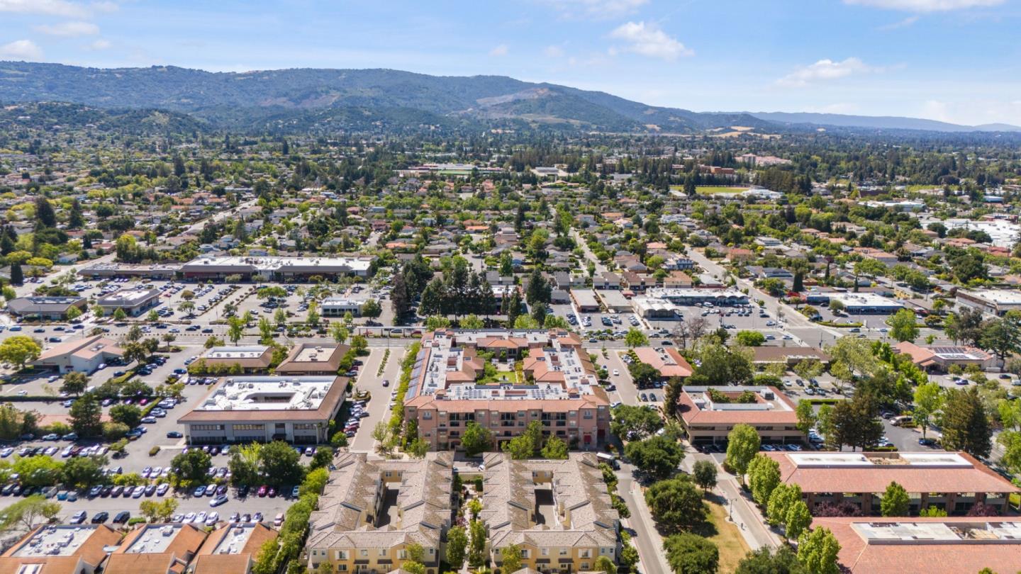 Detail Gallery Image 34 of 40 For 20500 Town Center Ln #168,  Cupertino,  CA 95014 - 2 Beds | 2 Baths