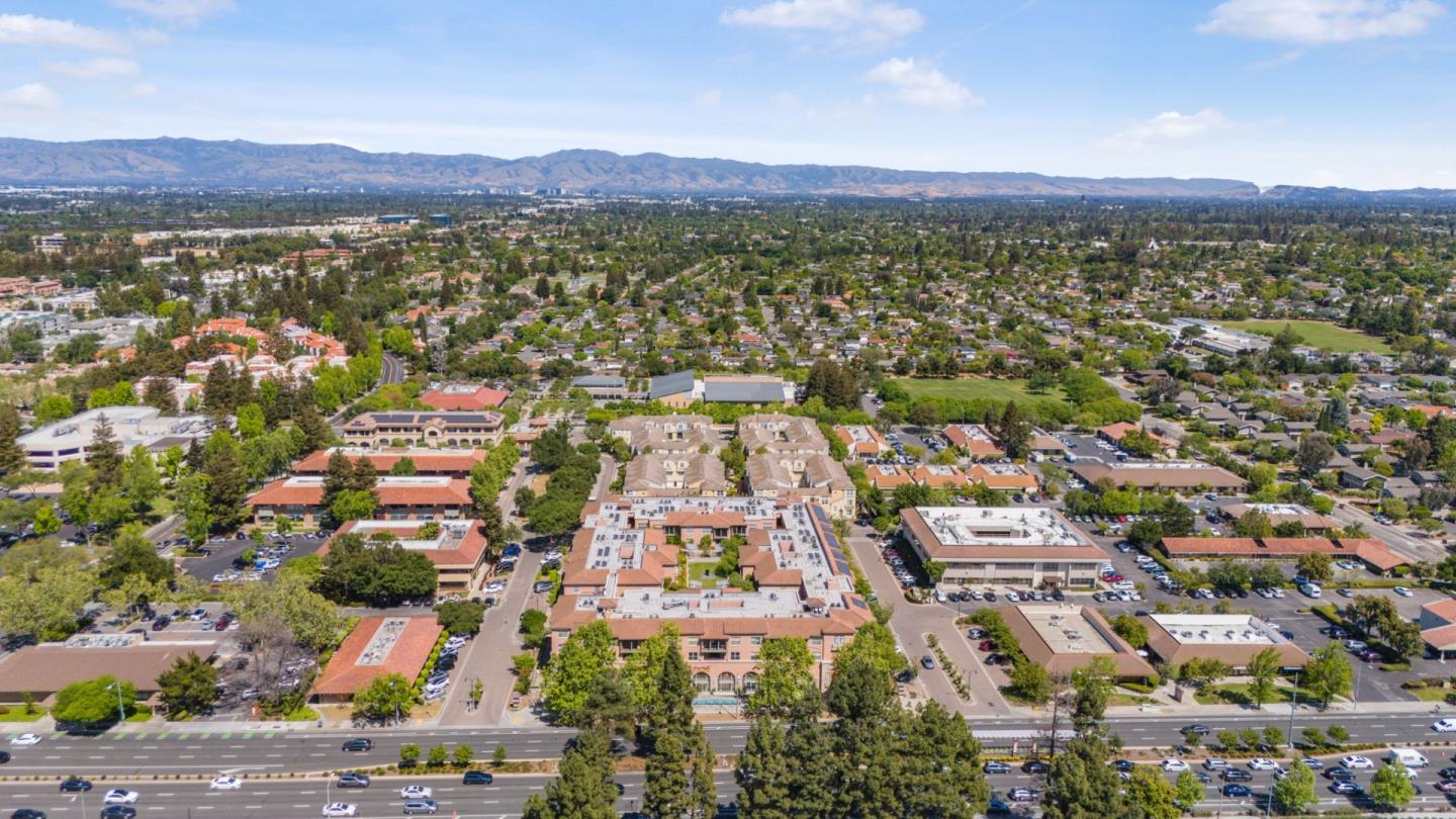 Detail Gallery Image 38 of 40 For 20500 Town Center Ln #168,  Cupertino,  CA 95014 - 2 Beds | 2 Baths