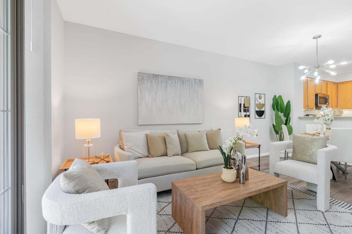 Detail Gallery Image 6 of 40 For 20500 Town Center Ln #168,  Cupertino,  CA 95014 - 2 Beds | 2 Baths