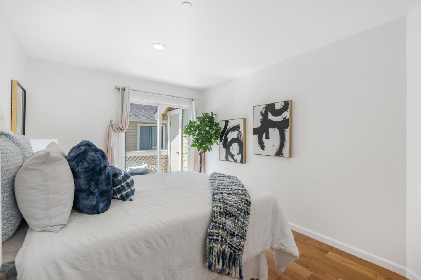 Detail Gallery Image 16 of 36 For 935 La Mesa Ter #G,  Sunnyvale,  CA 94086 - 2 Beds | 1 Baths