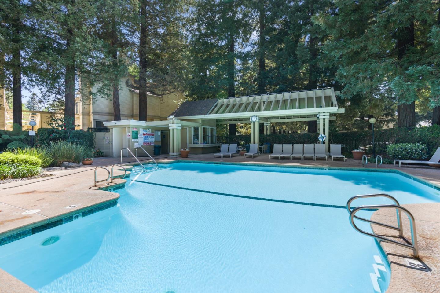 Detail Gallery Image 24 of 36 For 935 La Mesa Ter #G,  Sunnyvale,  CA 94086 - 2 Beds | 1 Baths