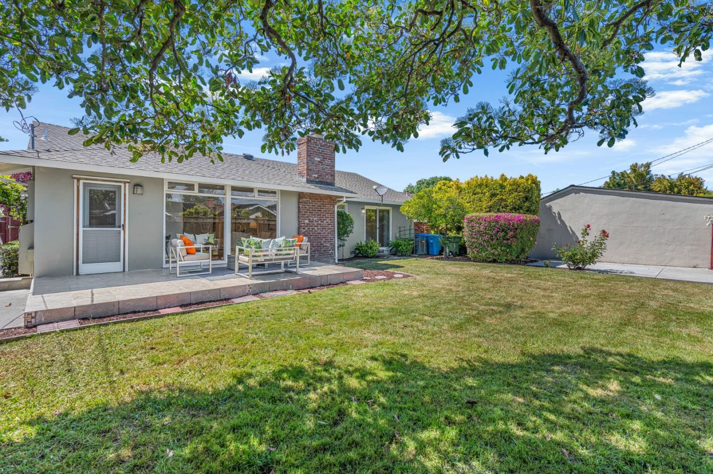 Detail Gallery Image 27 of 33 For 1185 Maryann Dr, Santa Clara,  CA 95050 - 3 Beds | 2 Baths