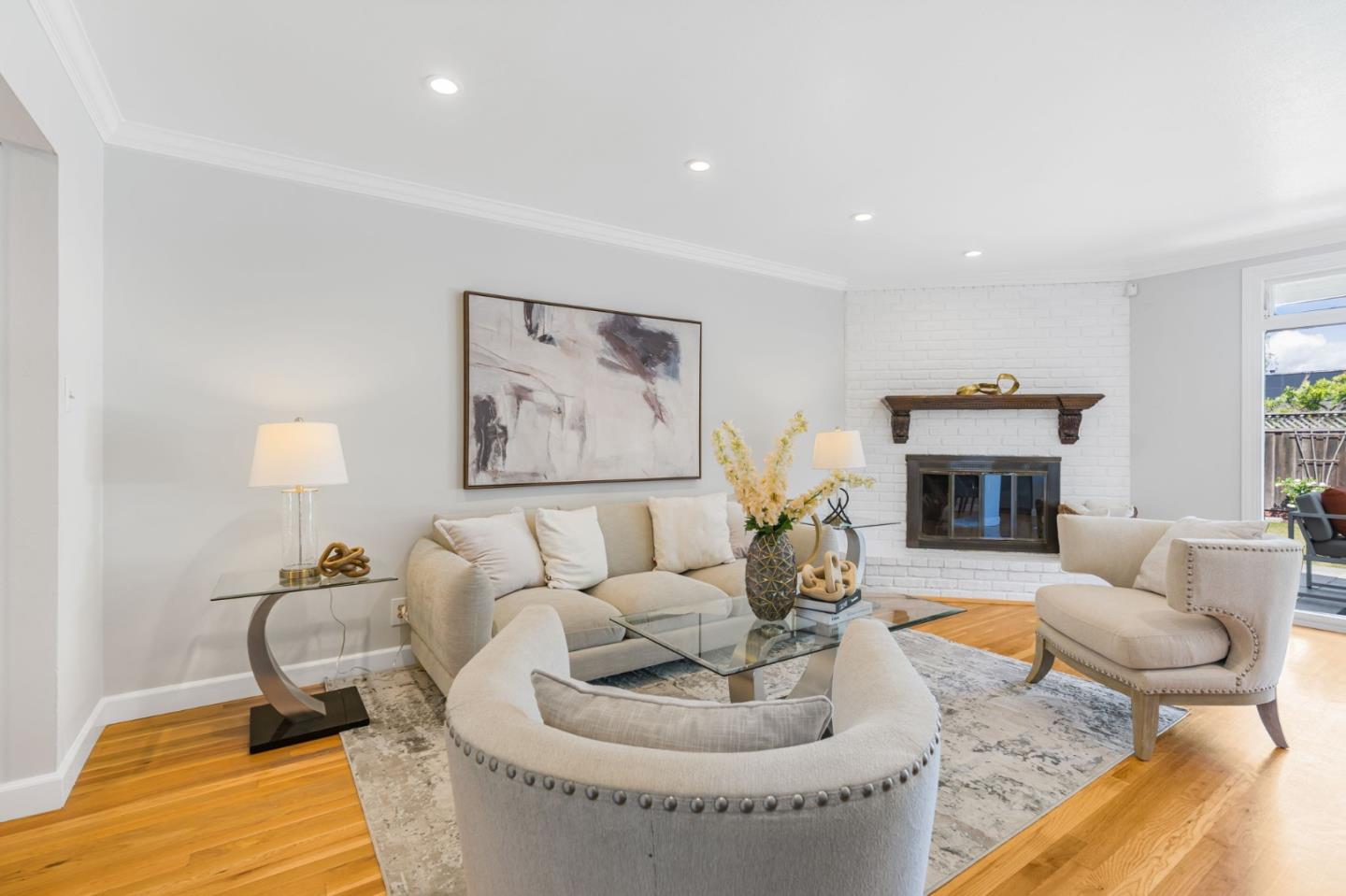 Detail Gallery Image 5 of 33 For 1185 Maryann Dr, Santa Clara,  CA 95050 - 3 Beds | 2 Baths