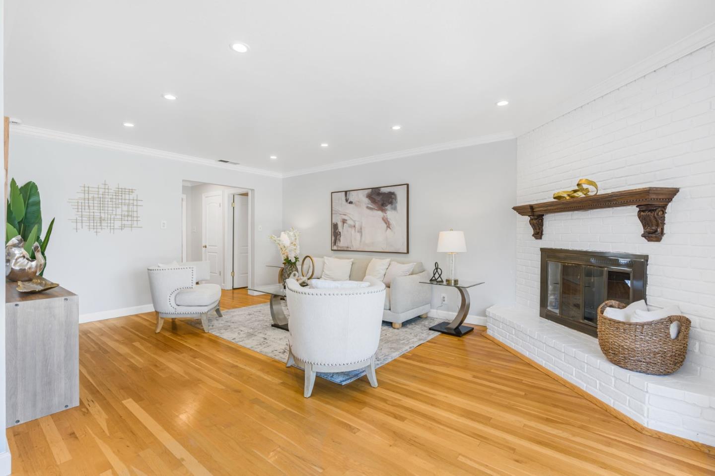 Detail Gallery Image 7 of 33 For 1185 Maryann Dr, Santa Clara,  CA 95050 - 3 Beds | 2 Baths