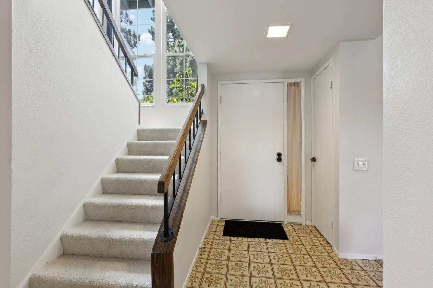 Detail Gallery Image 13 of 31 For 2378 Cheshire Pl, San Leandro,  CA 94577 - 3 Beds | 2/1 Baths